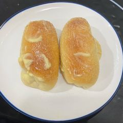 A picture of Butter Buns.