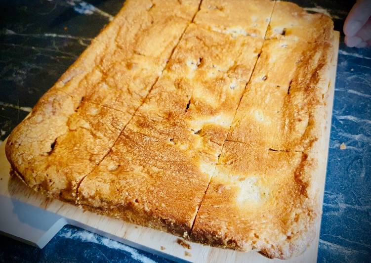 Recipe of Favorite Blondies and Cream