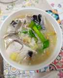 虱目魚肚高麗菜粥