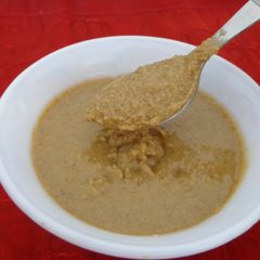 A picture of Tahini paste.