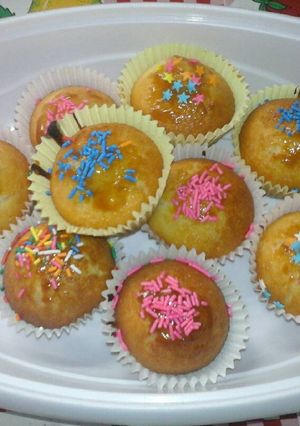 Una foto de Cupcakes de limón💕