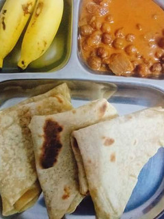 கடலை கறி (kadalai curry Recipe in Tamil) செய்முறை முக்கிய புகைப்படம்