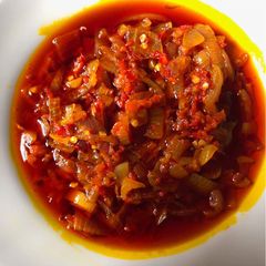 A picture of Palm oil sauce.
