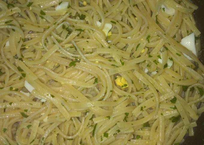 Fideos al pesto bien bandereño Receta de anto gutierrez - Cookpad