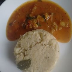A picture of Ven pongal.