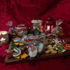 A picture of The best gingerbread cookies.