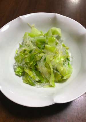 A picture of Cabbage bean starch vermicelli.