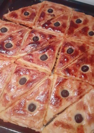 Foto di Pizza coperta repiena