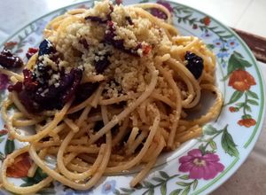 Foto di Spaghetti pomodori secchi e mollica