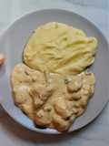 Sos cremos cu pui, ciuperci și mozzarella