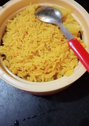 A picture of Aloo pulao.