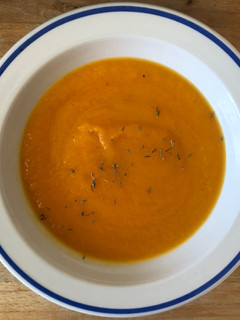 A picture of Carrot & orange sunshine soup.