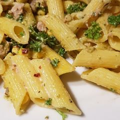 A picture of Vegan Tuna and sweetcorn pasta.