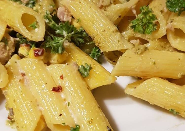 Recipe of Favorite Tuno and sweetcorn pasta