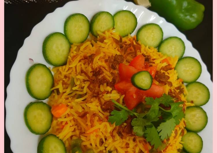 Recipe of Quick Yellow Masala Rice