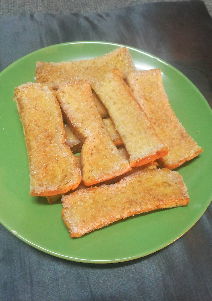 A picture of Extra Crispy Sugar Buttered Toast.