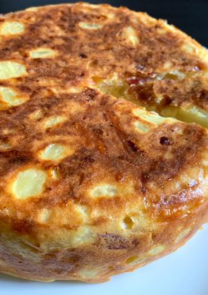 A picture of Rice Cooker Bacon & Potato Frittata.