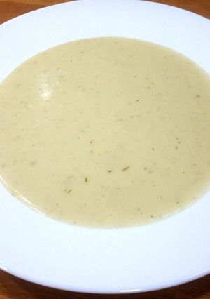 Foto principal de Crema de patata y ajo
