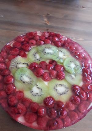 Gyümölcstorta cukor-, laktóz- és gluténmentesen recept fotója