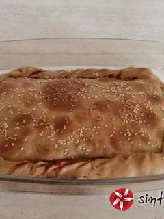 Φωτογραφία της συνταγής Σπιτική κοτόπιτα με μανιτάρια και κόκκινη πιπεριά