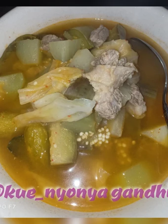 Langkah Mudah untuk Membuat Resep Sayur asem daging dengan bumbu khas sunda yang Uenak Anti Ribet, Lezat Sekali