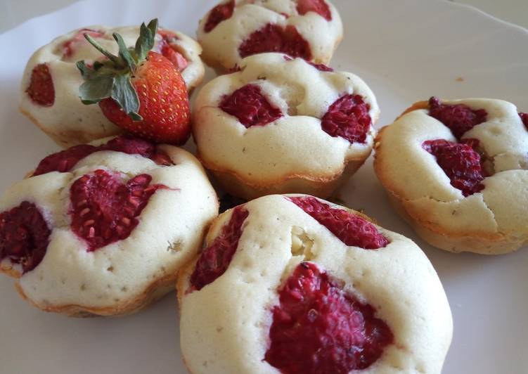 Individual Mixed Fruit Clafouti