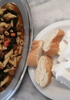 Φωτογραφία της συνταγής Βοδινό stew με σπανάκι και κοφτό μακαρονάκι