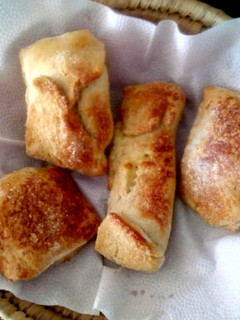 Una foto de Pan Dulce con Queso y Arequipe