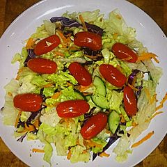 A picture of Tex's Crispy Green Salad 🍲.