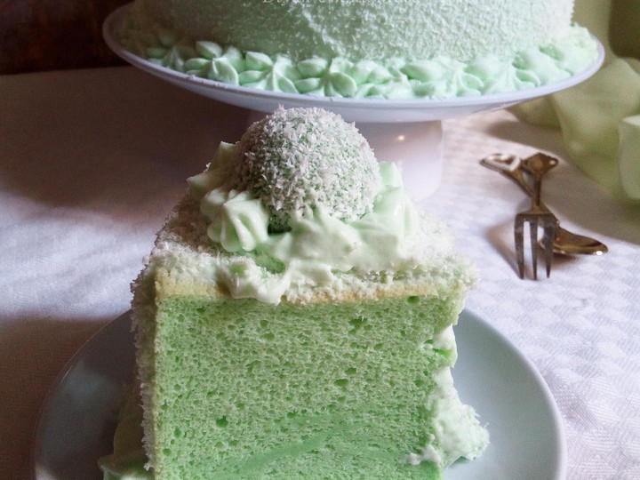 Resep Klepon Cake (Cake Dasar : Chiffon Cake Pandan Putih Telur) yang Lezat Sekali