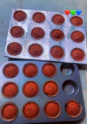A picture of Red velvet cup cake.
