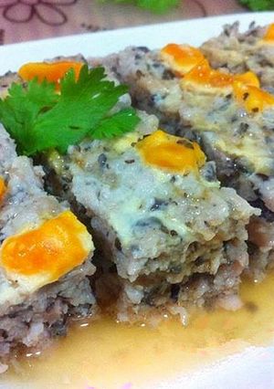 【鹹蛋木耳蒸肉餅】 的食譜成品照片