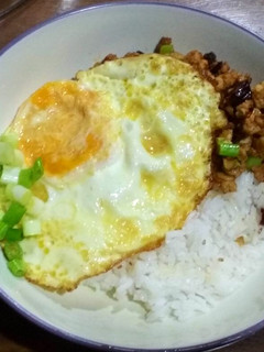 Foto resep Nasi ayam cincang thailand tanpa daun basil