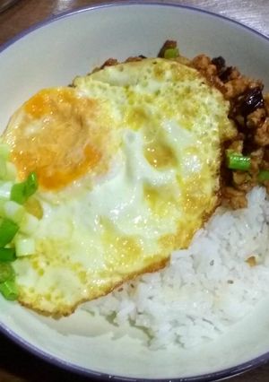 Foto resep Nasi ayam cincang thailand tanpa daun basil