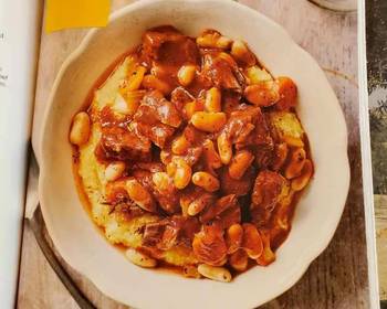 Update, Making Recipe Tuscan Beef stew on mashed potatoes Restaurant Style