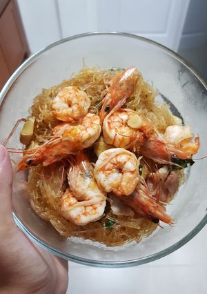 รูปของ กุ้งอบวุ้นเส้น ด้วยกระทะ