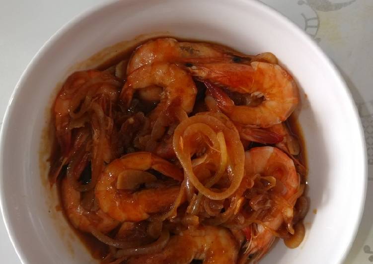Langkah Mudah untuk Menyiapkan Udang saos asem manis simple yang Lezat