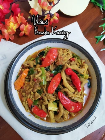 Cara Mudah Membikin Resep Usus Bumbu Kuning Daun Kemangi yang  Bikin Ketagihan Anti Ribet, Mantap Sekali