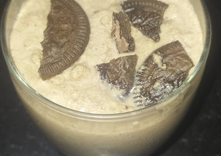 Recipe of Any-night-of-the-week Oreo biscut milkshake