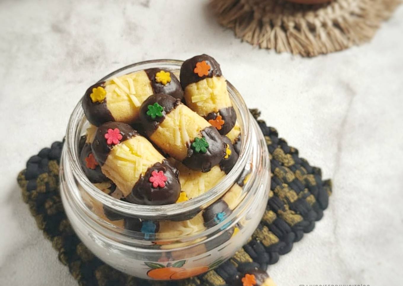 Sweet Cheese Chocolate Cookies