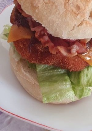 Una foto de Hamburguea al vino tinto