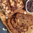 Banana Choco Chips Cake