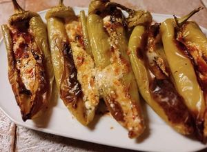 O poză a rețetei Ardei umpluți cu brânză feta.