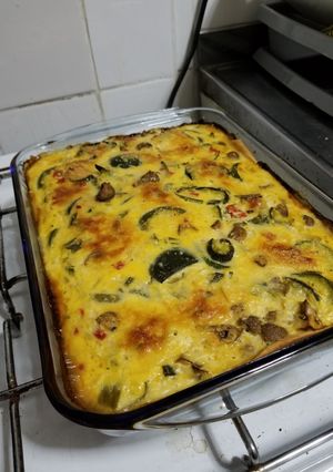 Una foto de TARTA DE ZAPALLITOS Y CHAMPIÑONES Súper LIGTH (súper fácil)