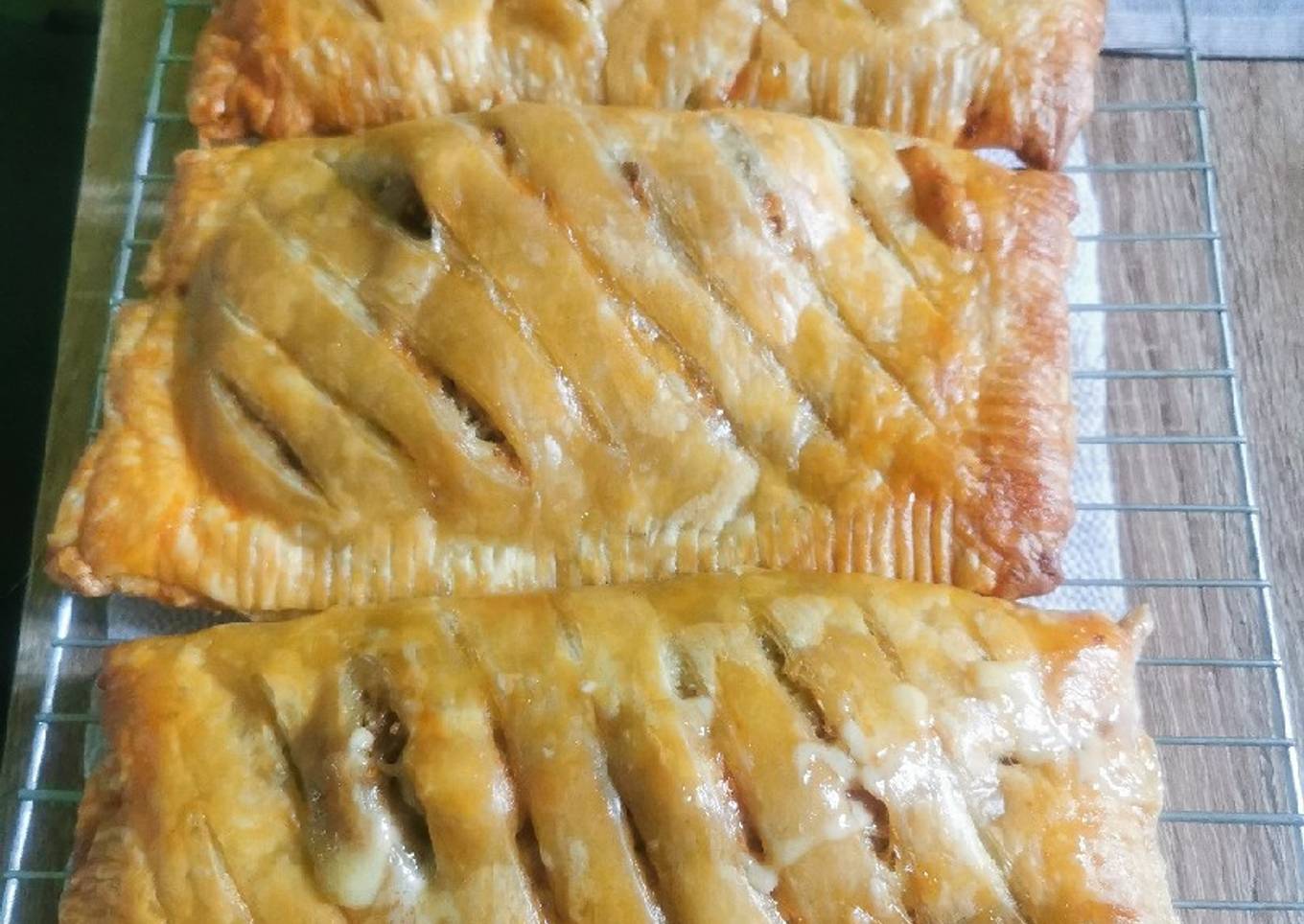 Picnic roll daging sapi n bratwurst
