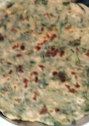 मेथी पराठा (Methi Paratha recipe in Hindi) रेसिपी मुख्य फोटो