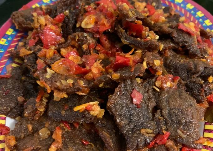 Dendeng sapi balado kering