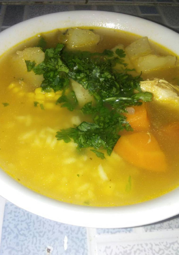 Una foto de Sopa de pollo