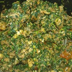 A picture of Vegetable soup with shaki.