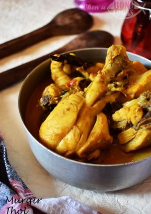 A picture of Murgir Jhol l Bengali Chicken Curry with Potato.